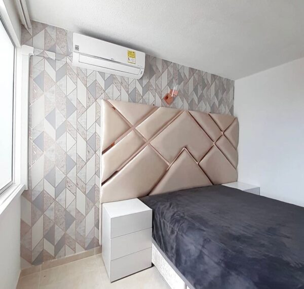 Papel en cabeceras de cama