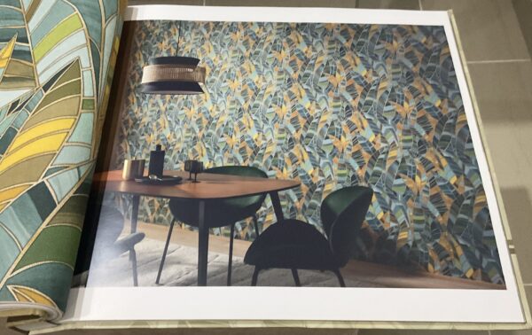 papel de colgadura textura abstracta multicolor con detalles dorados premium | elegancia y estilo artístico | ref 10446 19 papel de colgadura textura abstracta multicolor con detalles dorados premium | elegancia y estilo artístico | ref 10446 19