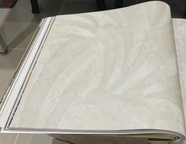 papel de colgadura textura plumas superpuestas premium | elegancia y movimiento natural | ref 10476 02